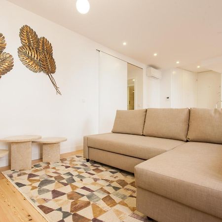 Mouraria Blue Three-Bedroom Apartment W/ Parking - By Lu Holidays Lissabon Buitenkant foto